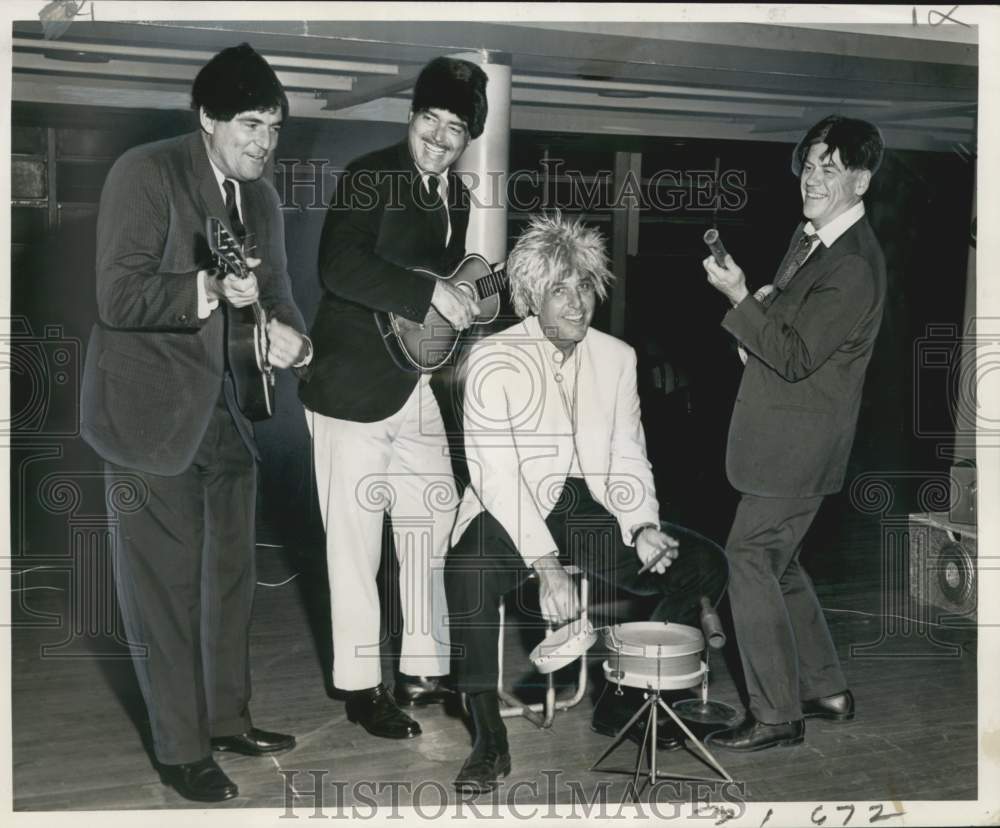 1964 Press Photo Beetles skit at Steamboat SoirÃƒÂ©e in Louisiana - noc19886-Historic Images