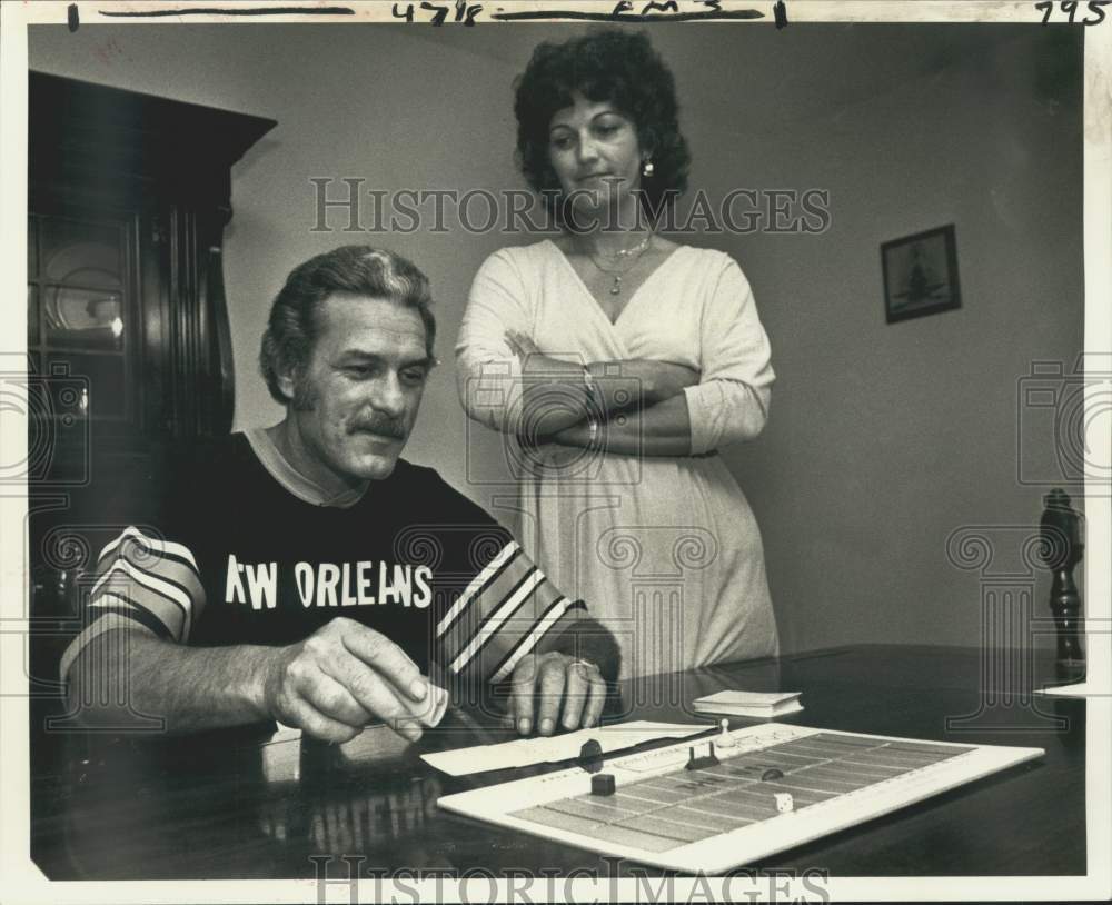 1988 Press Photo June Niclosi &amp; husband Bob who owns New Orleans Rompers of UFL- Historic Images