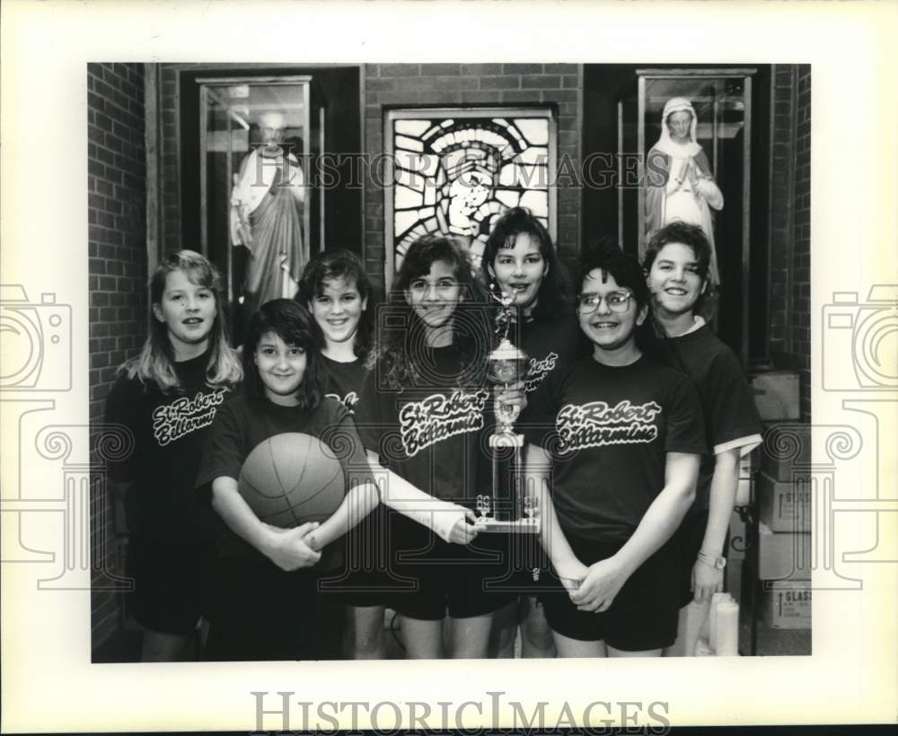 1990 Press Photo St. Robert Bellarmine Girls basketball champs - noc31408 - Historic Images
