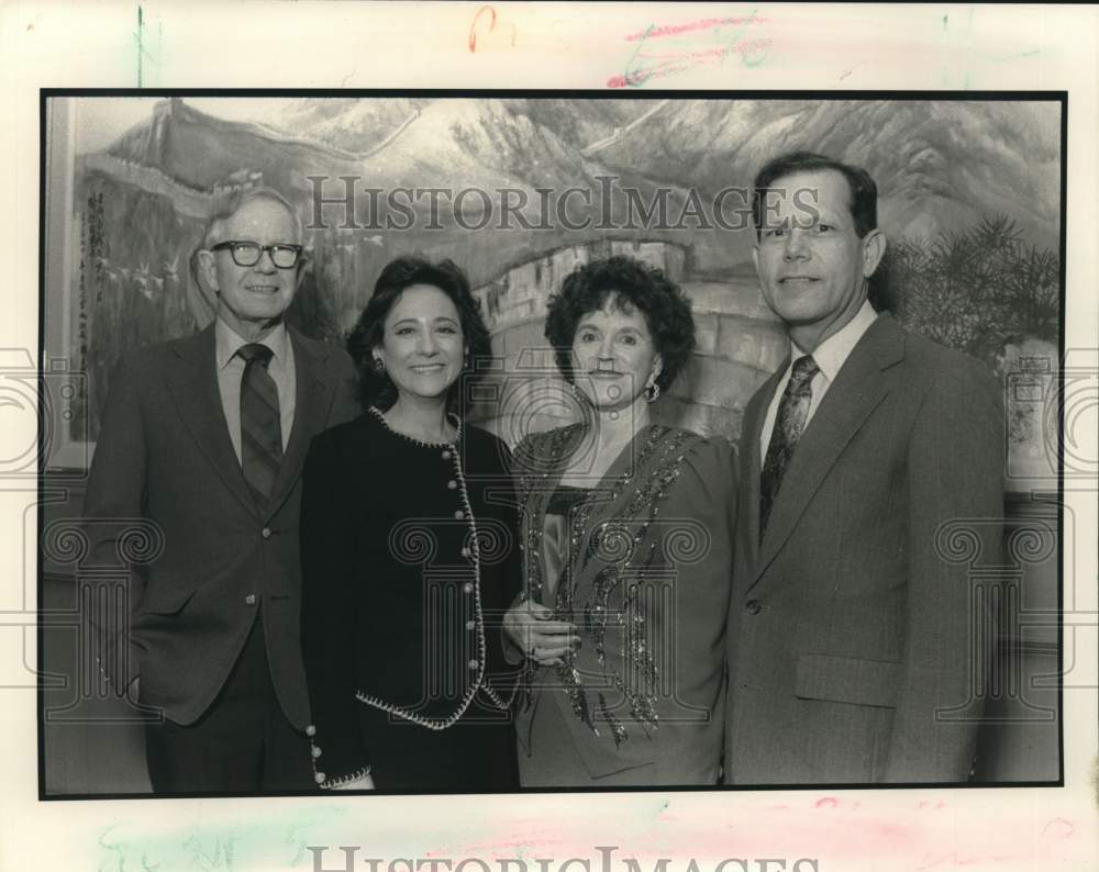 1991 Dr. Donald Schexnayder with other doctors attend Coliseum event - Historic Images