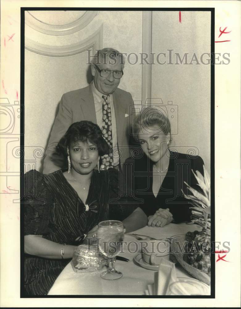 1991 Young audiences - Gail McConduit, John Reidy, Christie Mintz - Historic Images