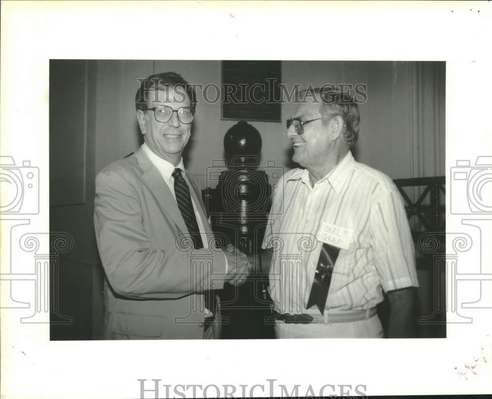 1989 Press Photo Bill Roberts, Carl Graf at Revel With A Cause Event - Historic Images