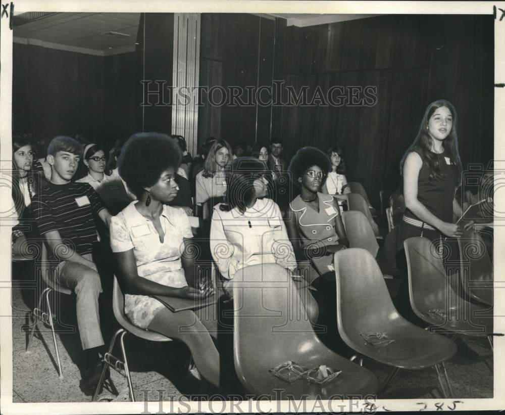 1970 Youngsters during American Red Cross event in New Orleans - Historic Images