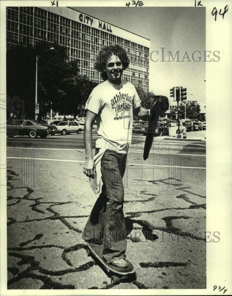 1979 Press Photo Stephen Samuel, Louisiana Blue Print Company Messenger - Historic Images