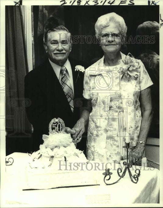 1978 Mr & Mrs Mason Seals celebrate 50th wedding anniversary - Historic Images
