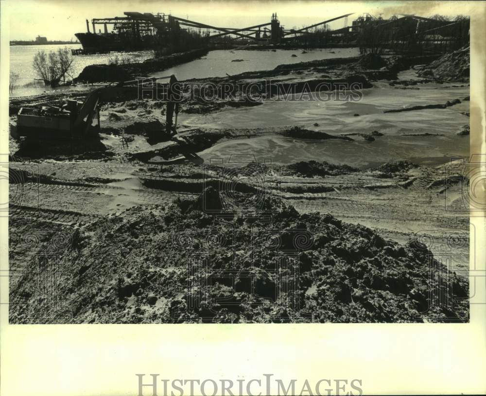 1985 Sand Pits in New Orleans Area, Louisiana - Historic Images