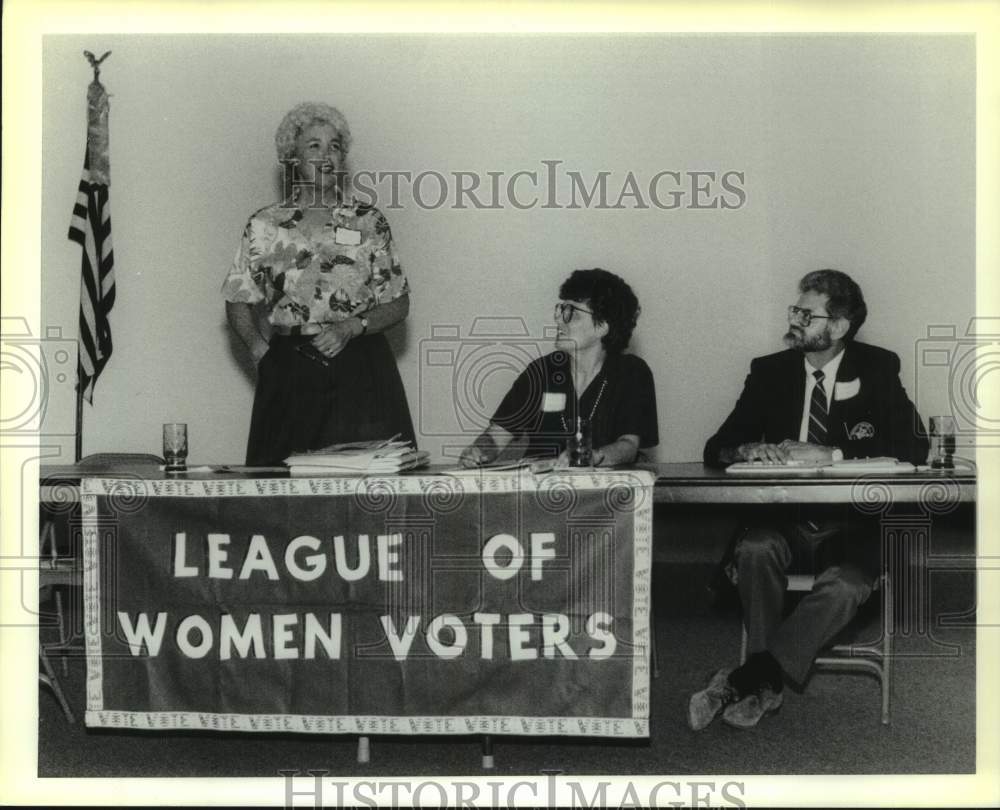 1989 League of Women Voters - Mary Sewell and Members, Mandeville - Historic Images