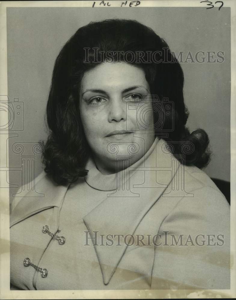 1971 Barbara T. Schubert, president New Orleans Credit Women&#39;s Group - Historic Images