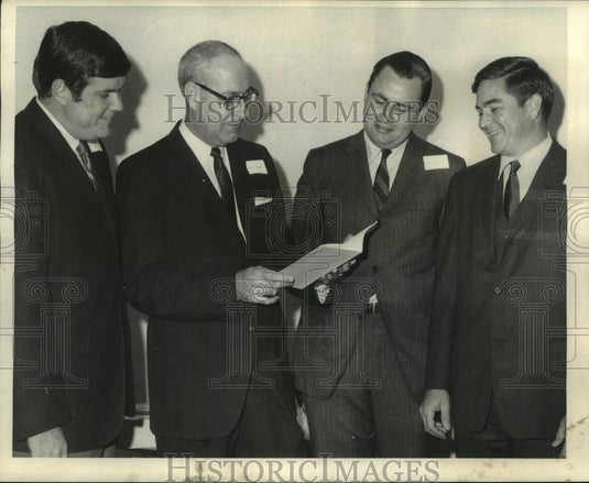 1969 Travelers Aid - Gordon Johnson and Other Officers - Historic Images