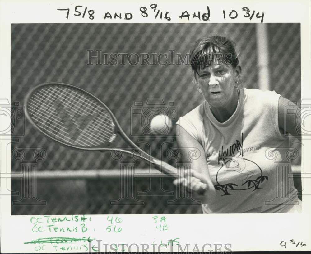 1984 Press Photo Andrea Drynan of Canada in the World&#39;s Fair Tennis Tournament. - Historic Images