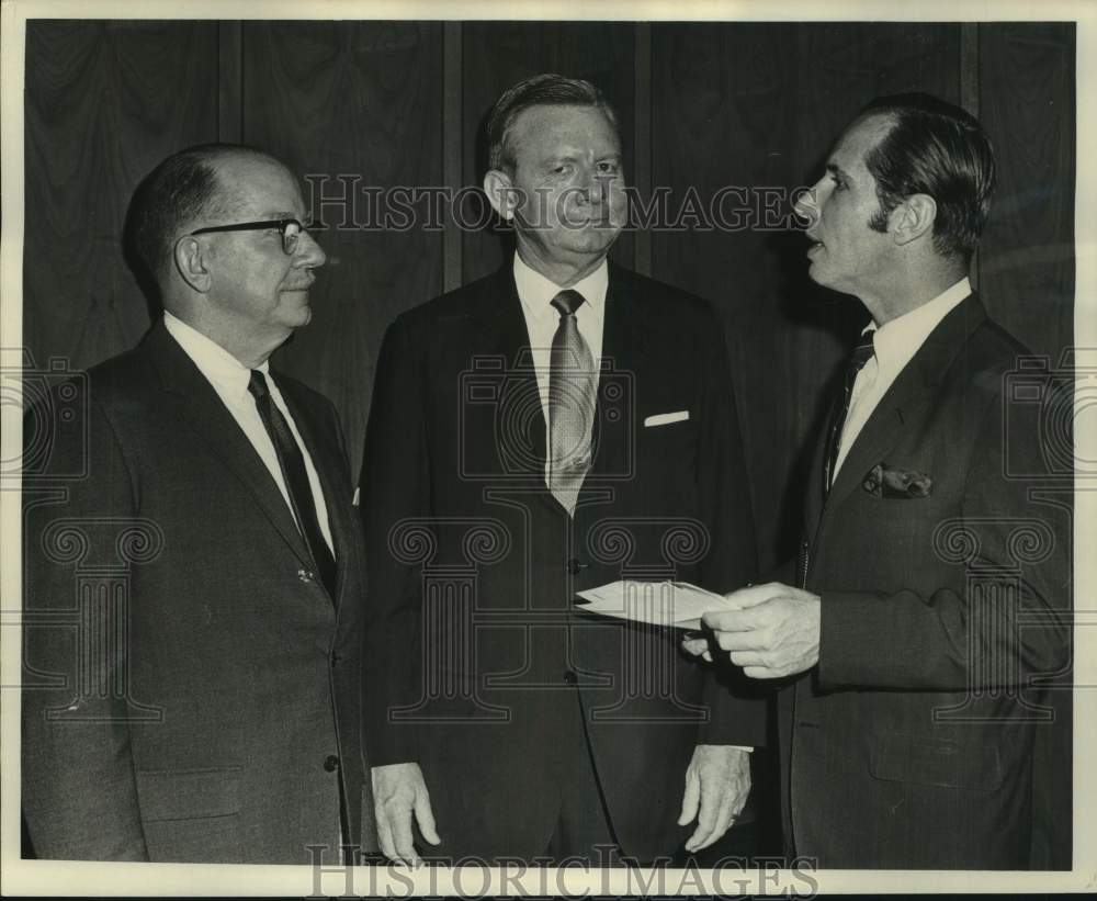 1969 Thomas Winkler and International House Trade principals - Historic Images