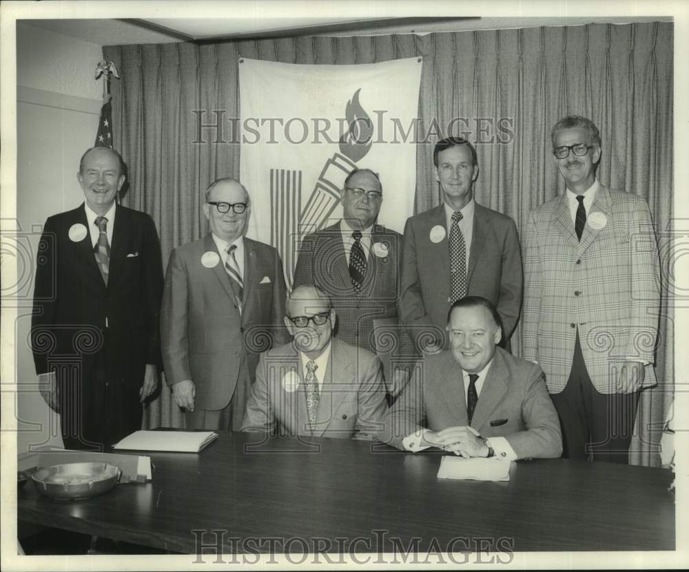 1973 J.C. Wick with petrochemical executives of 1974 United Fund - Historic Images