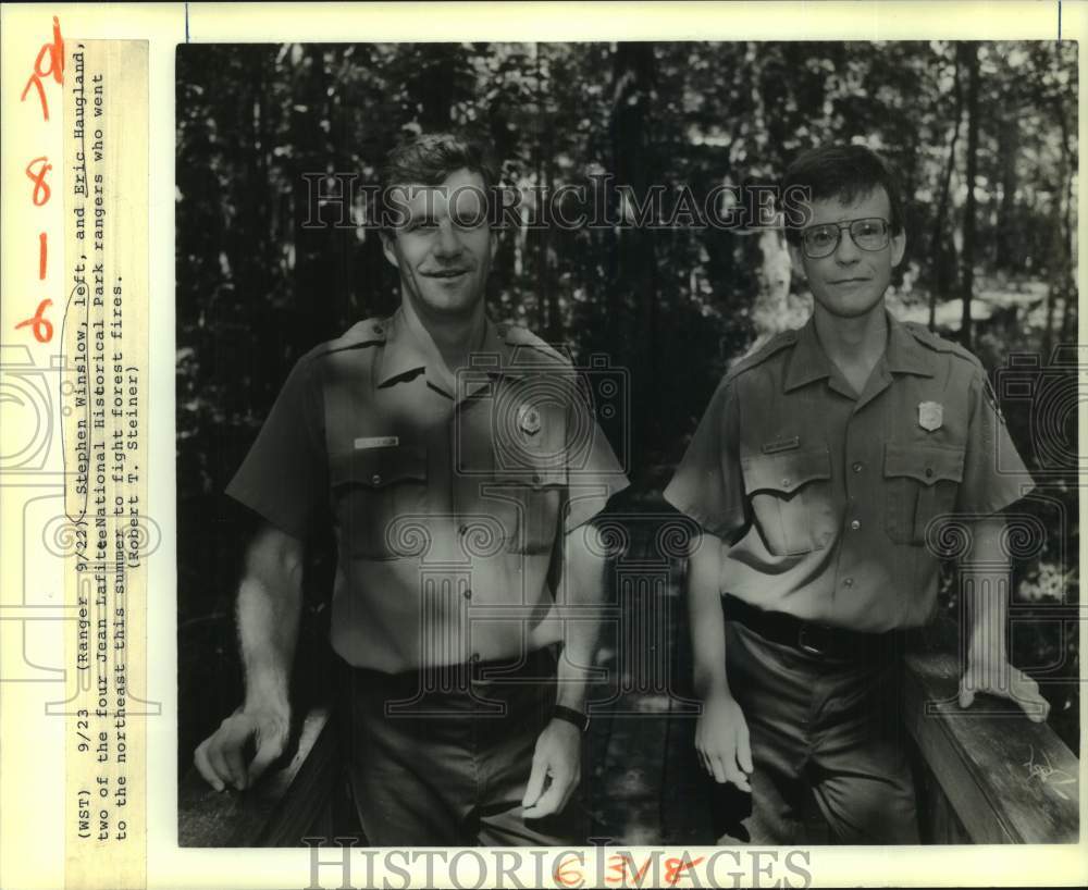 1988 Press Photo Jean Lafitte park rangers Stephen Winslow and Eric Haugland - Historic Images