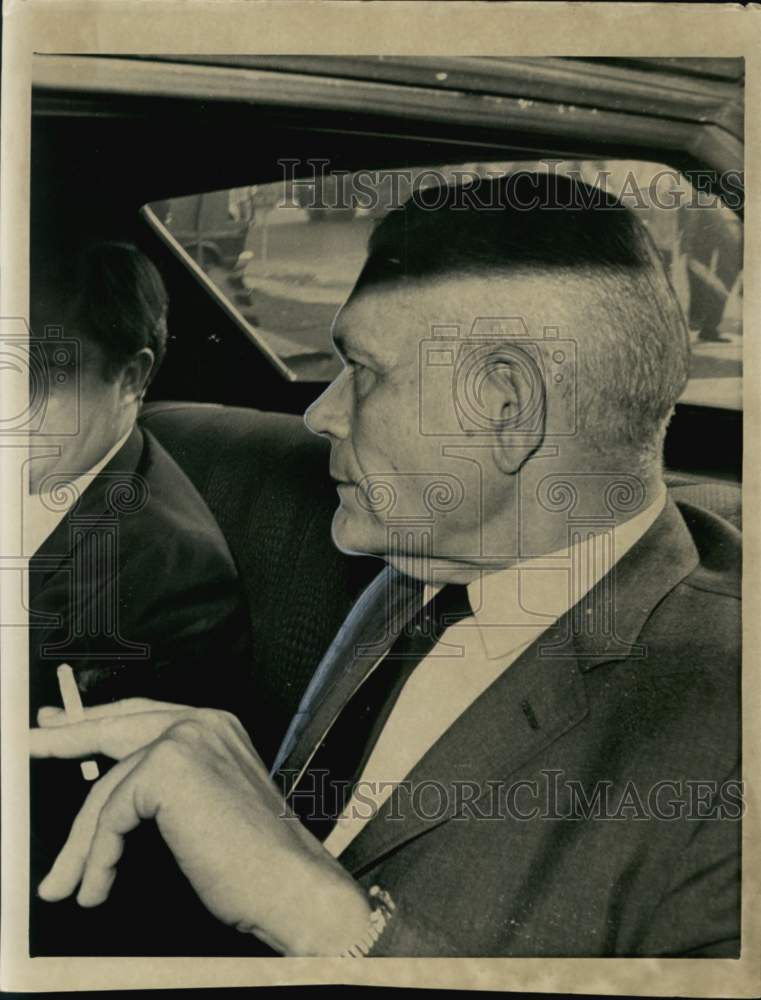 1967 Press Photo Clay L. Shaw, charged of conspiring to kill President Kennedy - Historic Images