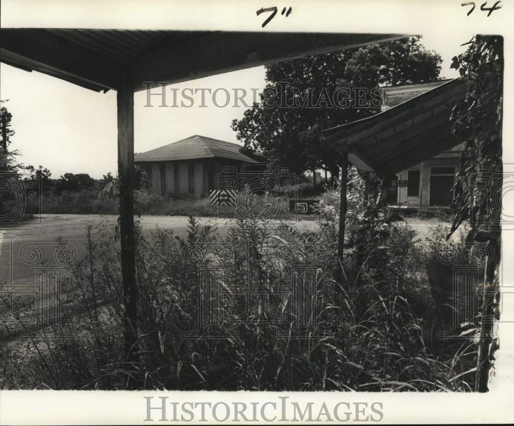 1976 Press Photo Abandoned Buildings &amp; Post Office in Vaughan, Mississippi - Historic Images