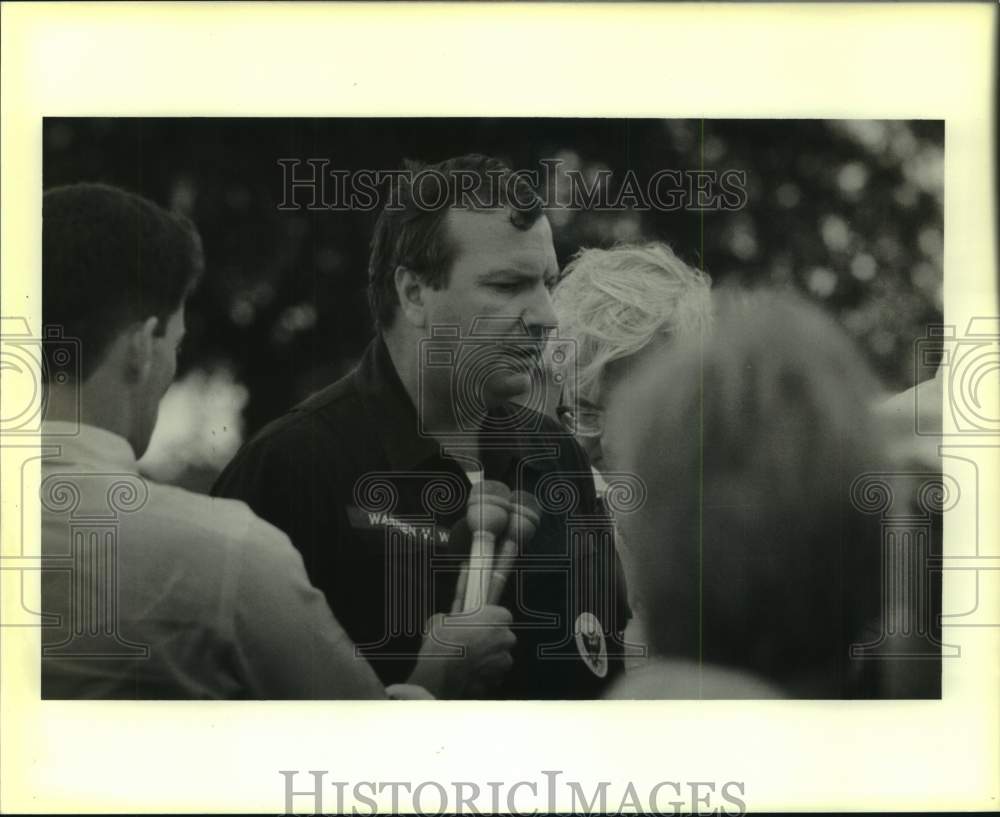 1988 Press Photo Warren Wandel, National Transportation Safety Board, Speaks - Historic Images