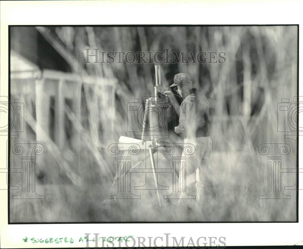 1994 Hershal Blanchard in Painting session of West Bank Art Guild - Historic Images