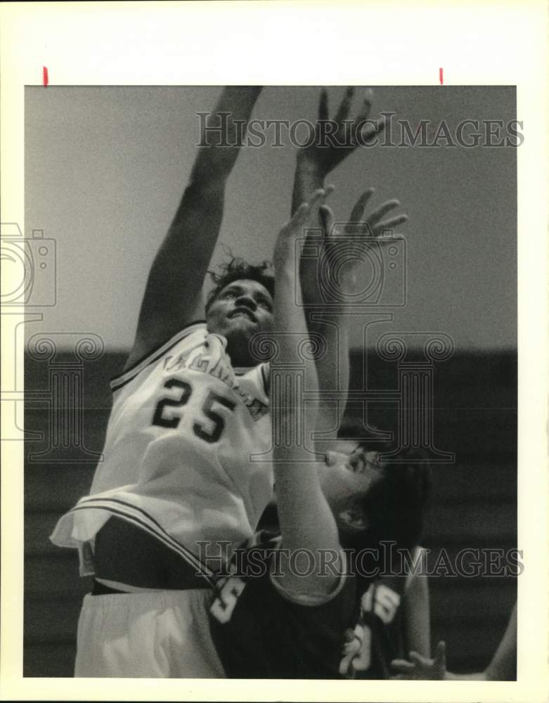 1990 Press Photo Basketball-Salmers&#39;, Denise Warren shoots versus Derham Springs- Historic Images