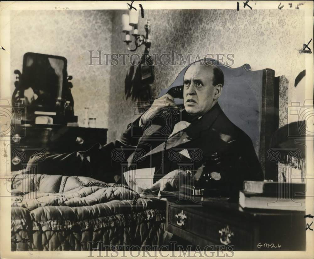 1957 Press Photo Alastair Sim stars in "The Green Man" - noc58437- Historic Images