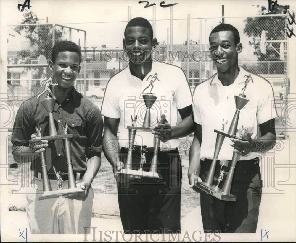 1968 Press Photo Members of Green Junior High won in 150 &amp; 300-yard dashes- Historic Images