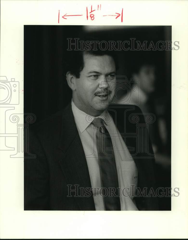 1985 Richard T. Simmons attorney for James J. Wyllie Jr. - Historic Images