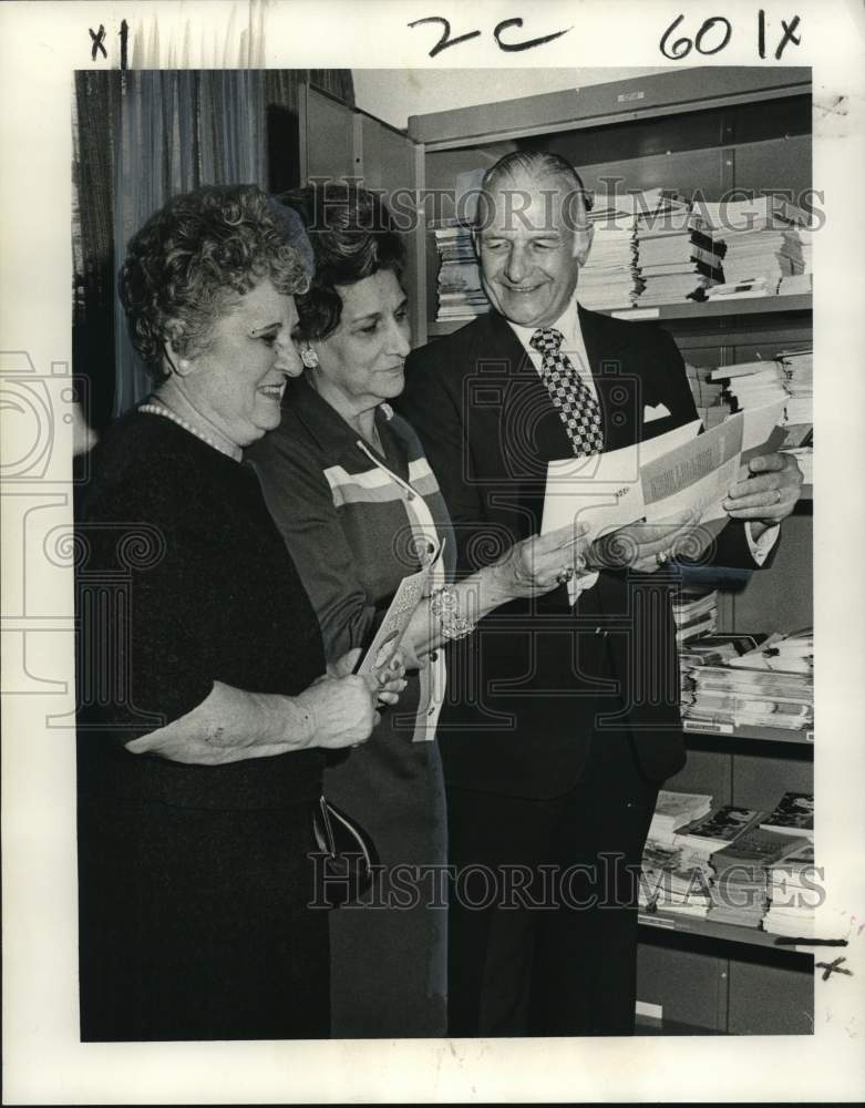 1972 Safety Council officers look over information for distribution - Historic Images