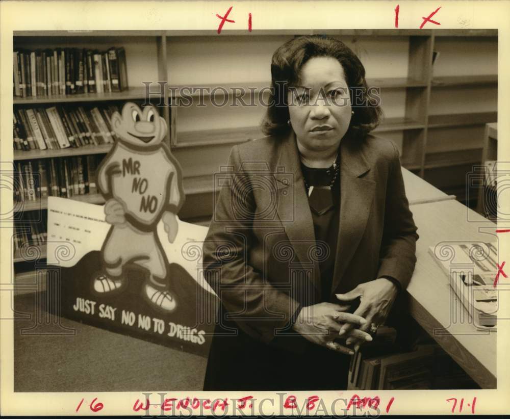 1989 Ellenese Simms, principal of Moton Elementary school - Historic Images