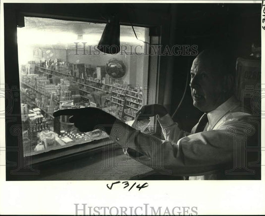 1978 Security window at a grocery store watching for shoplifting. - Historic Images