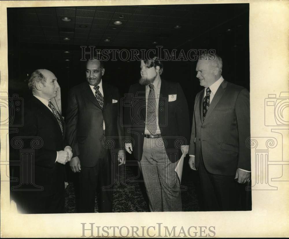 1973 Lawyers and civil rights leaders meet - Historic Images