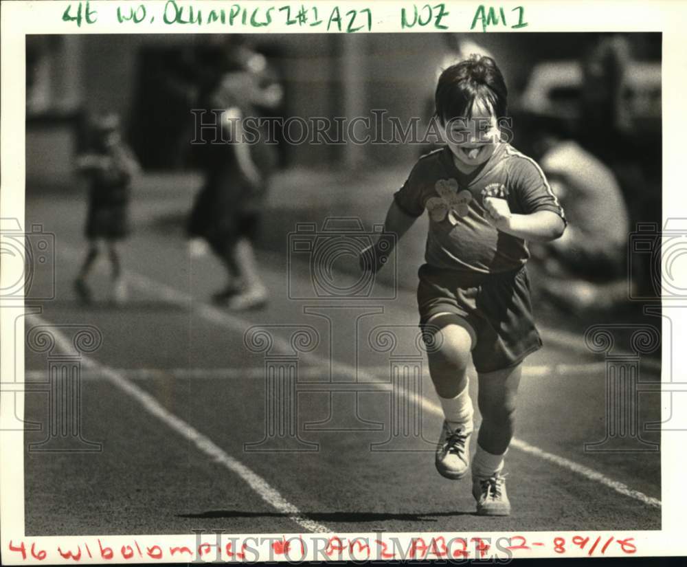 1985 Press Photo Joey Adams at the St. Bernard Parish Special Olympics- Historic Images