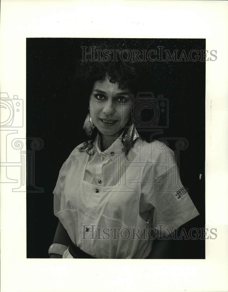 1985 Marlene S. Solis, Honduran Woman and her fashion - Historic Images