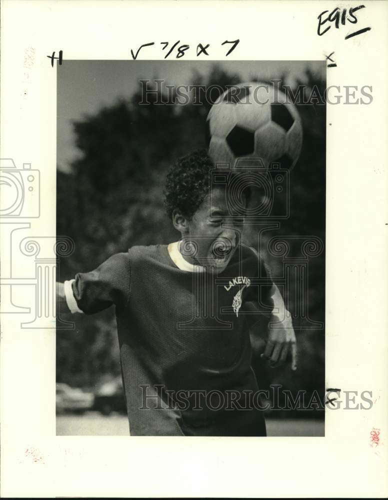 1980 Press Photo Glenn McKenna header... Is soccer headed for the top?- Historic Images