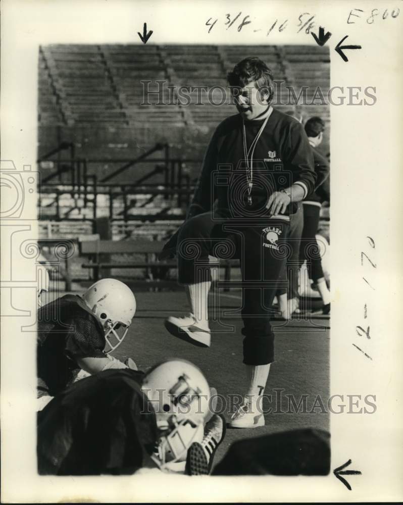 1977 Press Photo Larry Smith, Tulane Football Coach - noc64322 - Historic Images