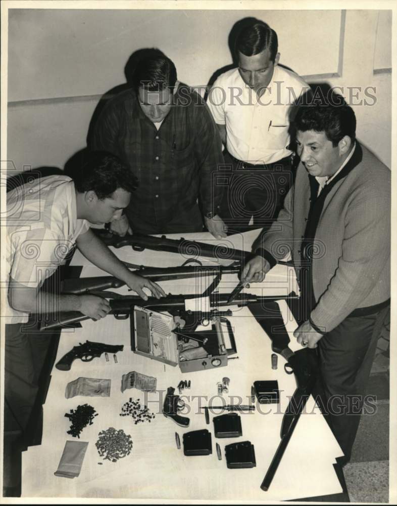 1967 Detectives with Narcotics and Guns seized at E. Bank Jail - Historic Images