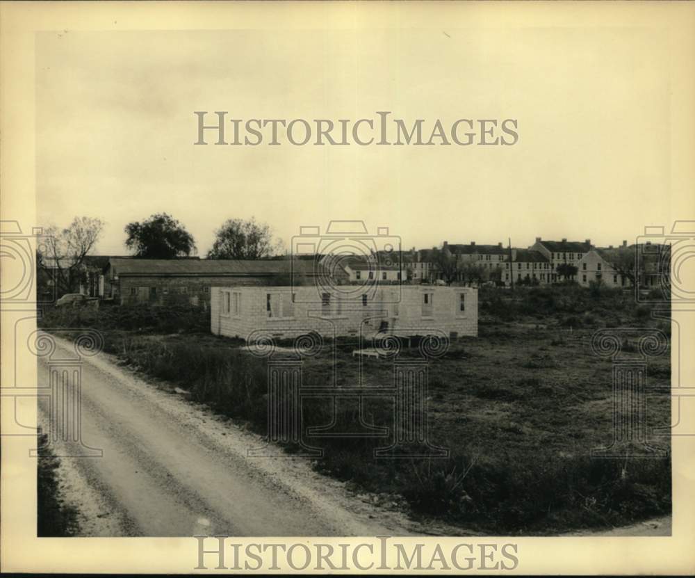 1950 Press Photo St. Bernard Housing Project - noc67049 - Historic Images