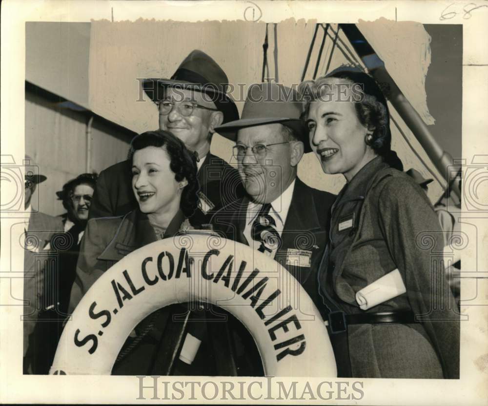 1950 Webster and Caldwell Parishes Civic Leaders visit New Orleans - Historic Images