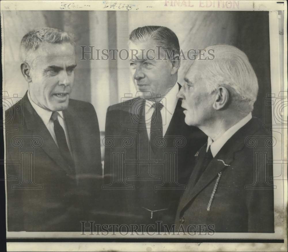 1966 Chairman Thomas Dodd during Senate Judiciary hearing - Historic Images