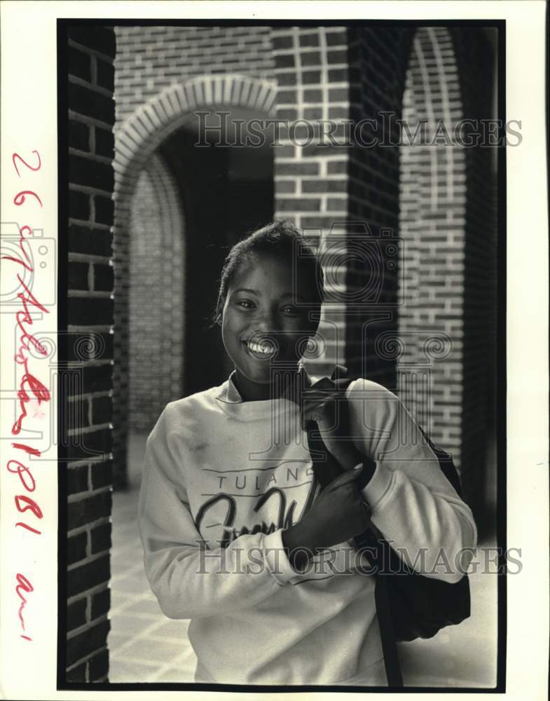 1986 Sherrie Spencer, Newcomb freshman received scholarship - Historic Images