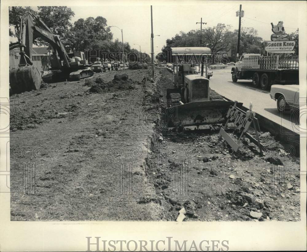 1971 Construction along South Carrollton Avenue - Historic Images