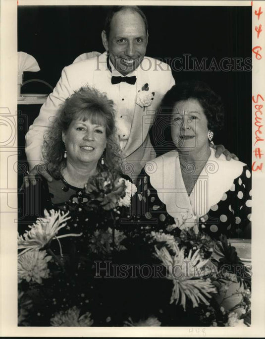 1991 Special guests of honor at the World Trade Club Banquet - Historic Images