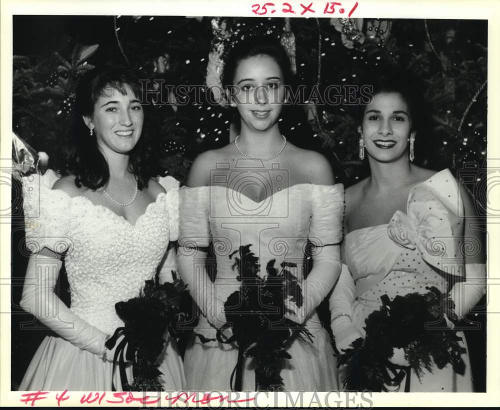 1993 Erika Bradley, Felice Viguerie, Cecile Caballero at Essex Ball - Historic Images