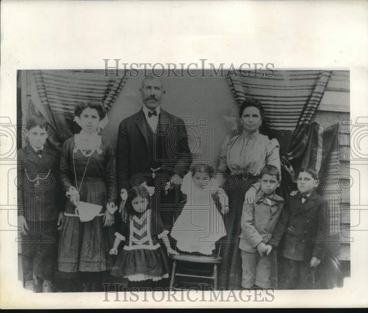 1968 Anthony Taravella family in Marrero in the early 1900's - Historic Images