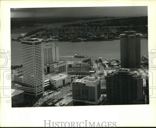 1993 Press Photo New Orleans from 48th floor of One-Shell Square building - Historic Images