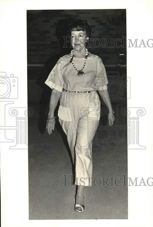 1985 Press Photo American Association of University Women's Spring fashion show - Historic Images