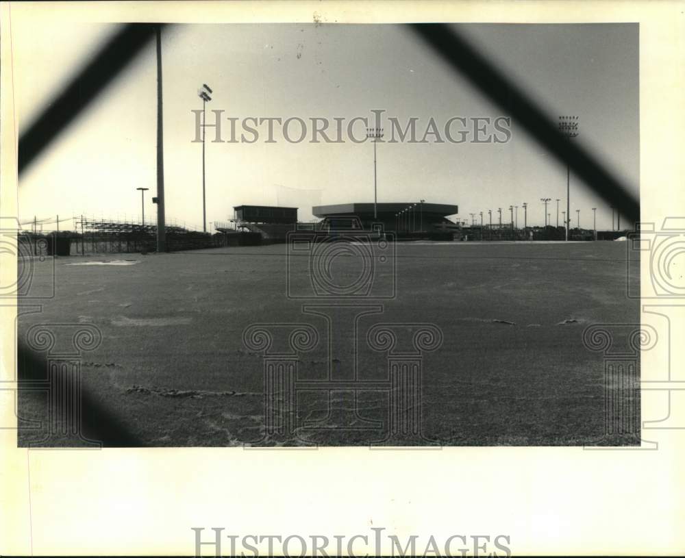 1992 University of New Orleans baseball field - Historic Images