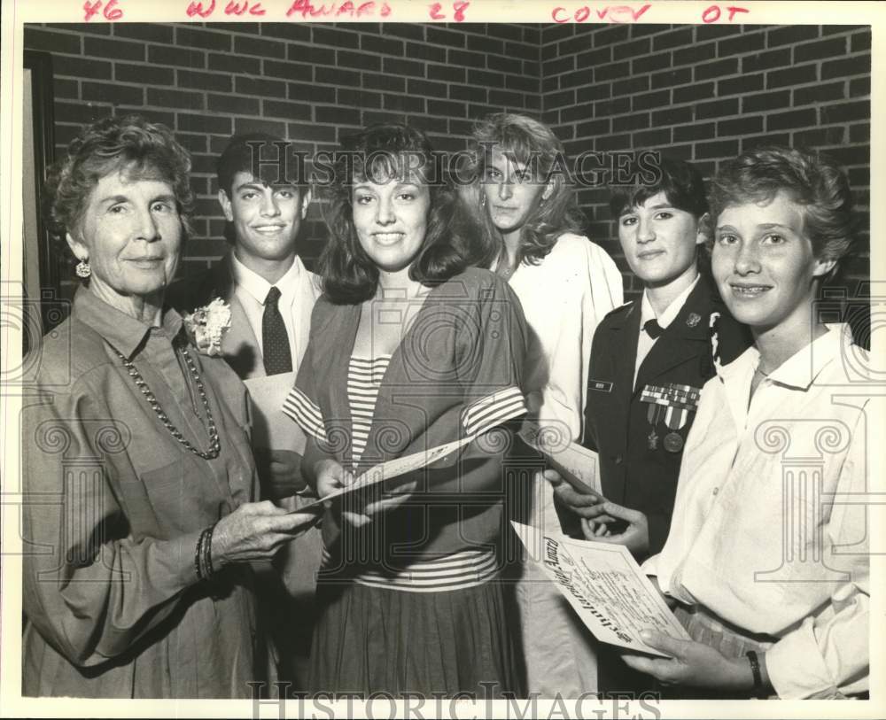 1987 Suzanne B. Torok, scholarship co-recipients, &amp; Mrs. Boswell - Historic Images