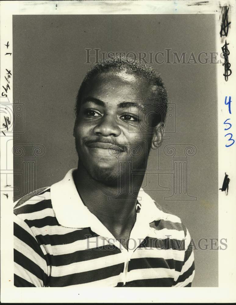 1981 Press Photo Reggie Dupard, football player - noc86528- Historic Images