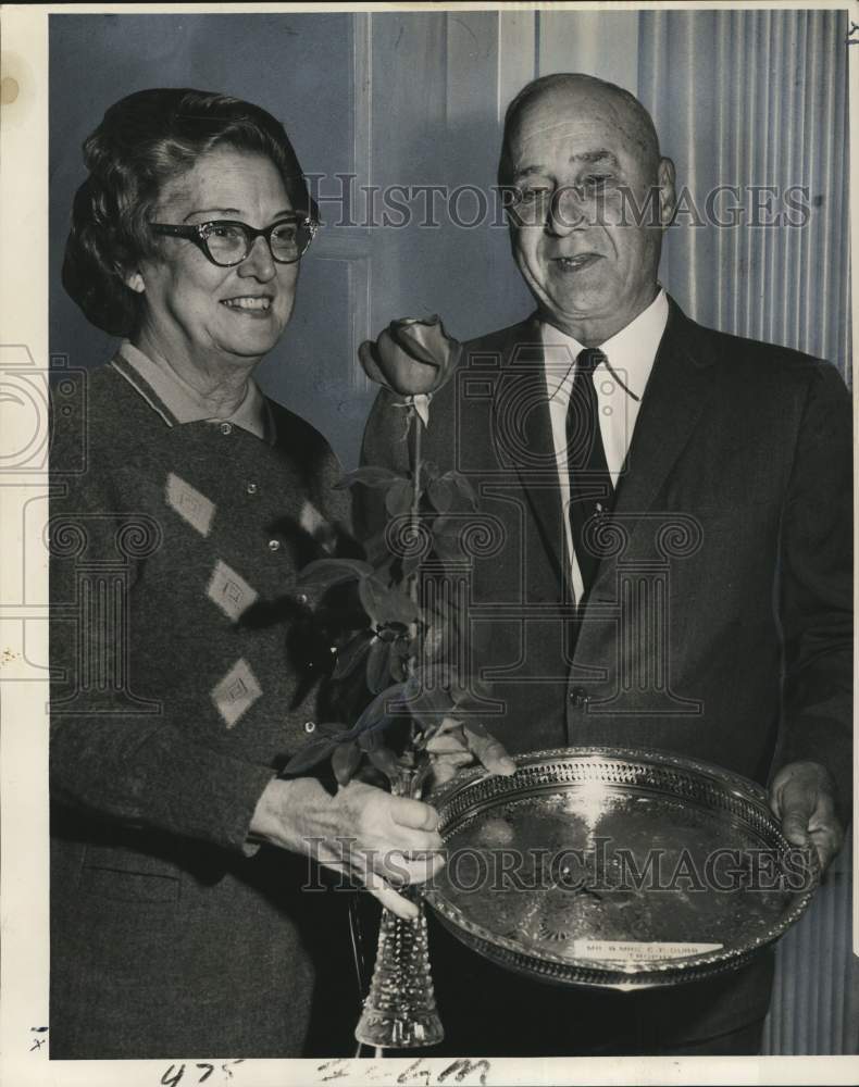 1963 Press Photo Mr. and Mrs. C.A. Tricou, won at New Orleans Rose Society show - Historic Images