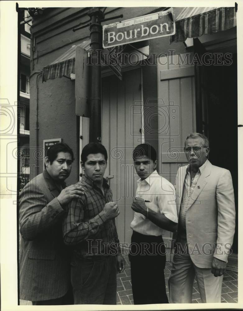 1988 Press Photo Fighters for WBC Continental Americas Championship belt - Historic Images