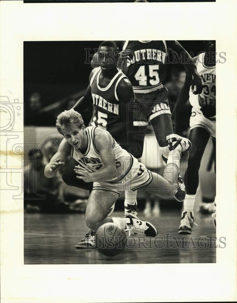 Press Photo University of New Orleans Athletic Department basketball - noc87004- Historic Images